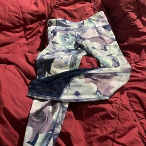 Purple floral leggings with pockets